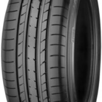 Imagen de neumático YOKOHAMA 225/55R18 98H BLUEARTH E70